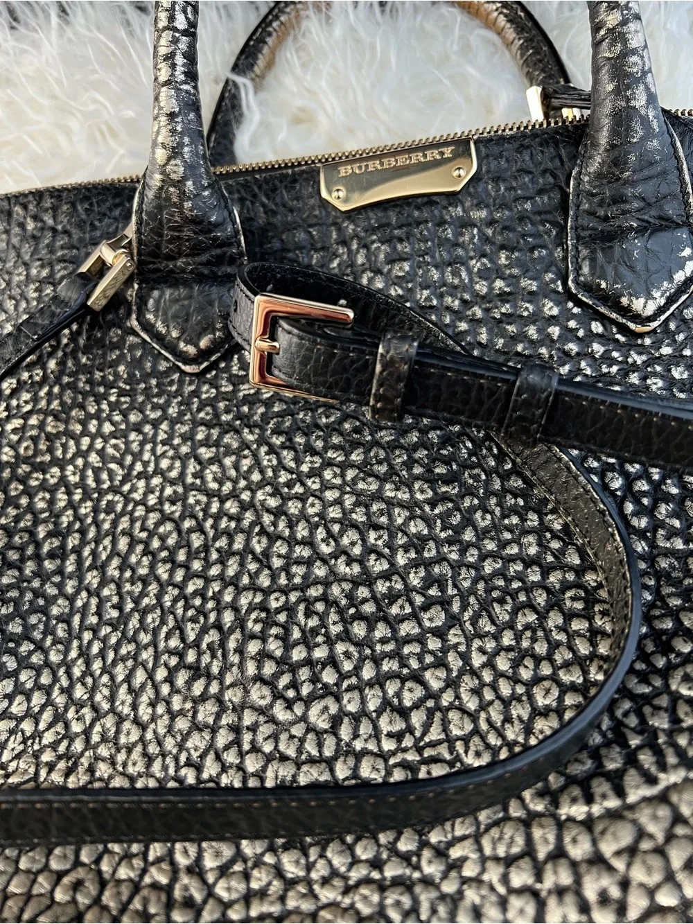 Burberry Gradient Metallic Signature Grain Medium Dewsbury Tote